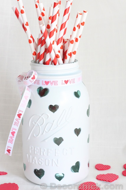 Mason Jar DIY Projects We Love