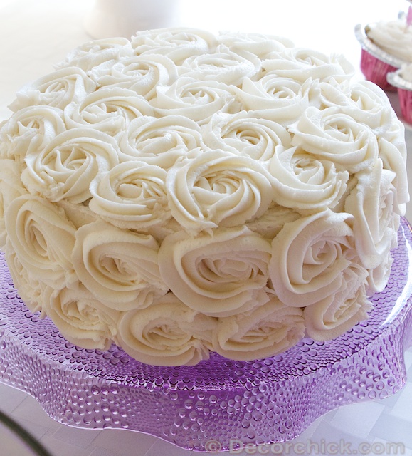 White Rose Cake