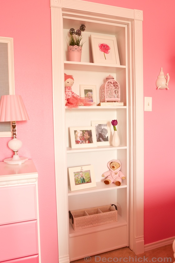 http://decorchick.com/wp-content/uploads/2014/04/Secret-Bookshelf-Door.jpg