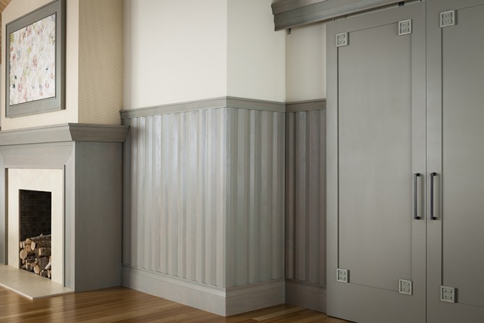 Grey Wall Moulding Treatment | www.decorchick.com