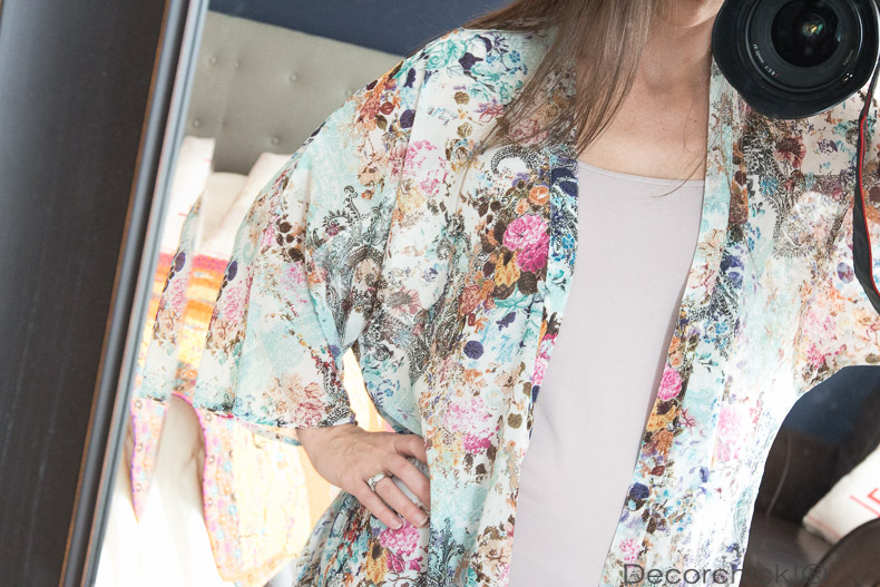 Paradigma Gwenifer Kimono | Decorchick!®