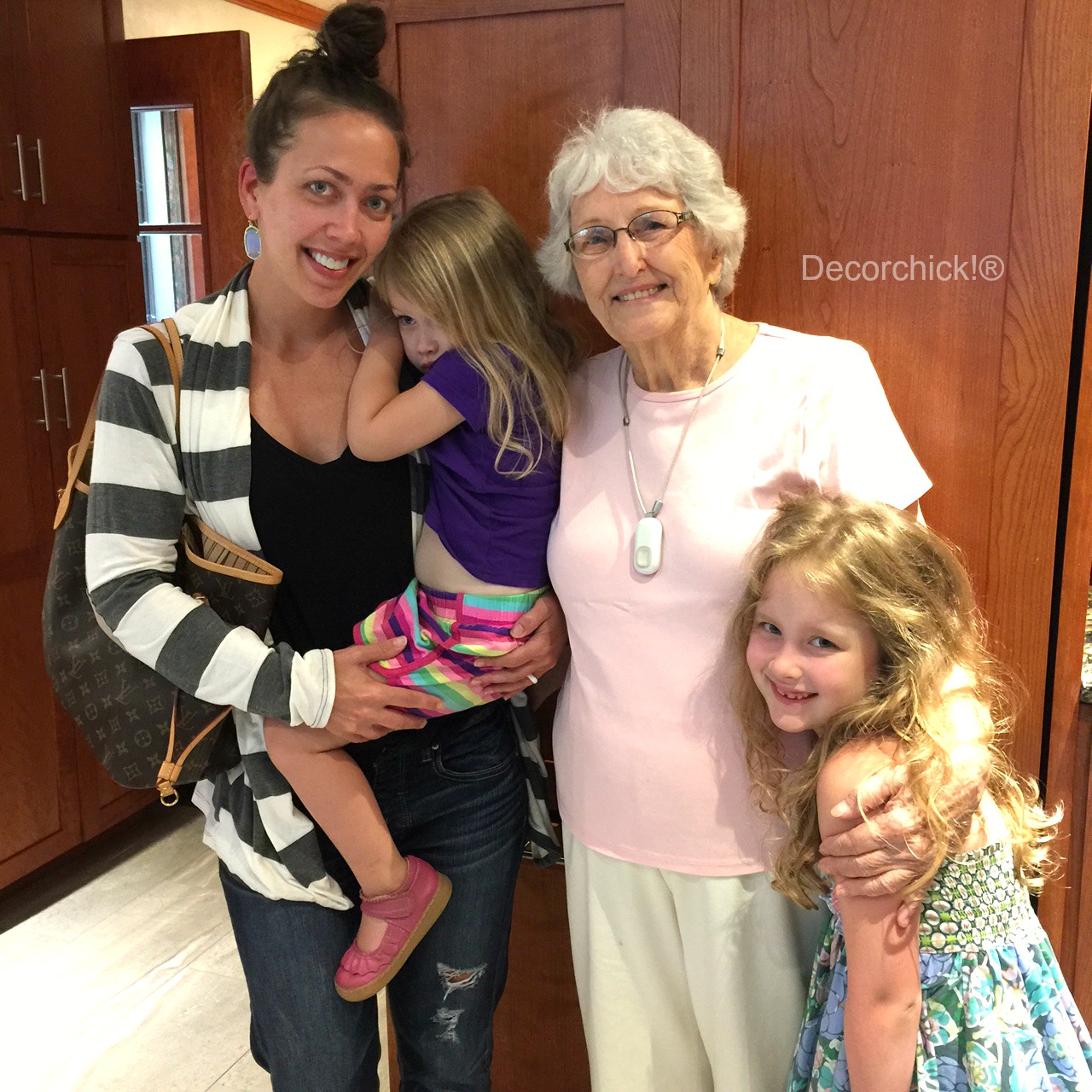Grandma and Grandkids | Decorchick!®