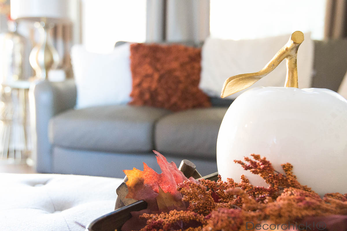 Fall Tray in Living Room | Decorchick!®