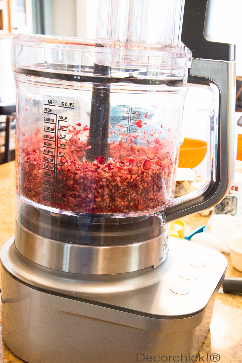 chopped-cranberries-food-processor