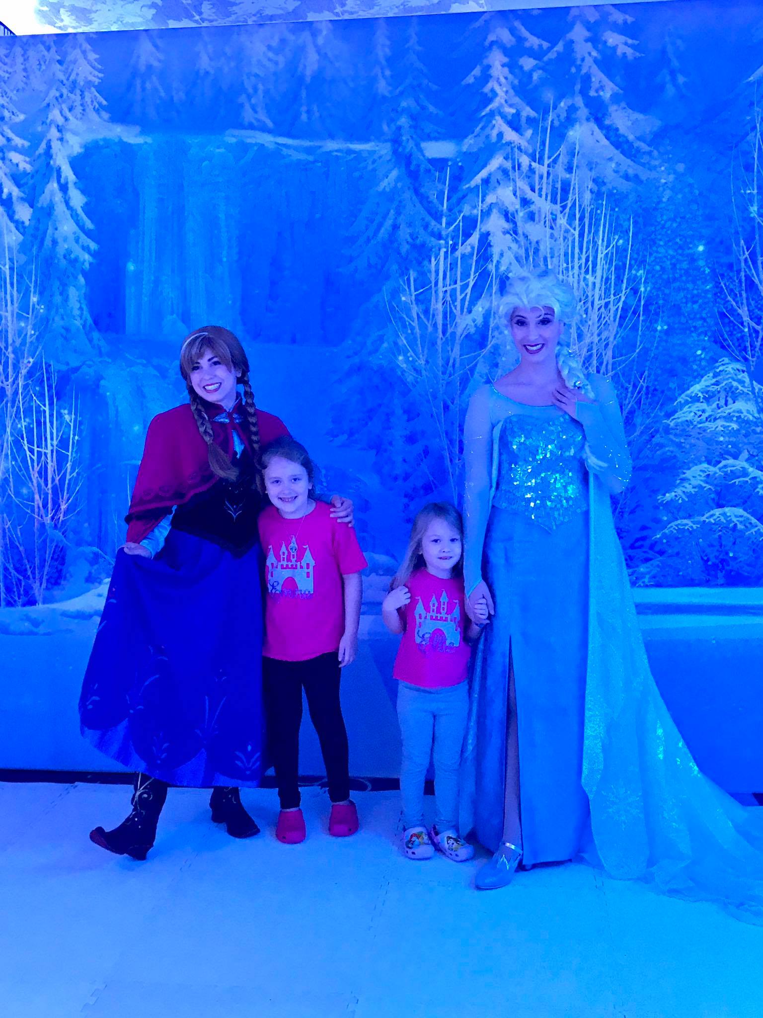 Anna and Elsa on Disney Cruise | Decorchick!®