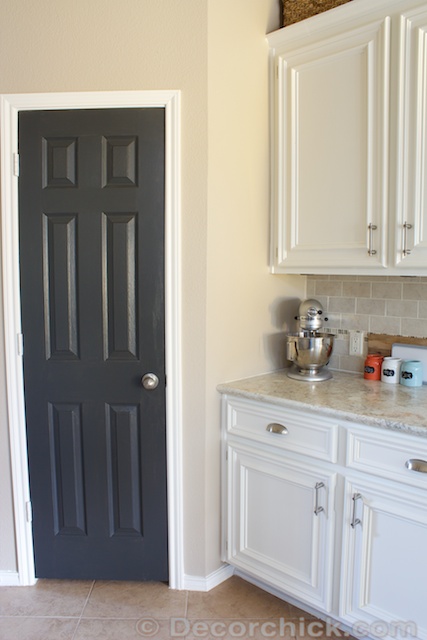 The Painted Pantry Door Decorchick