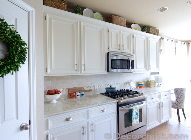 White Kitchen Makeover Reveal, Best Laminate Countertop Color For White Cabinets